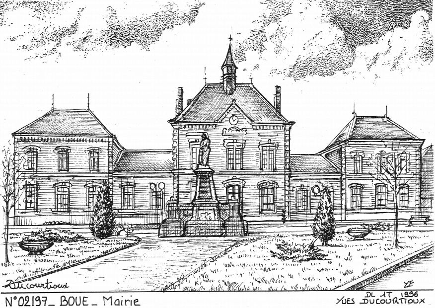 N 02197 - BOUE - mairie