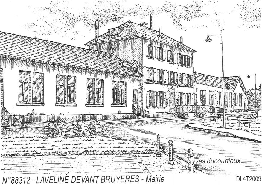 N 88312 - LAVELINE DEVANT BRUYERES - mairie